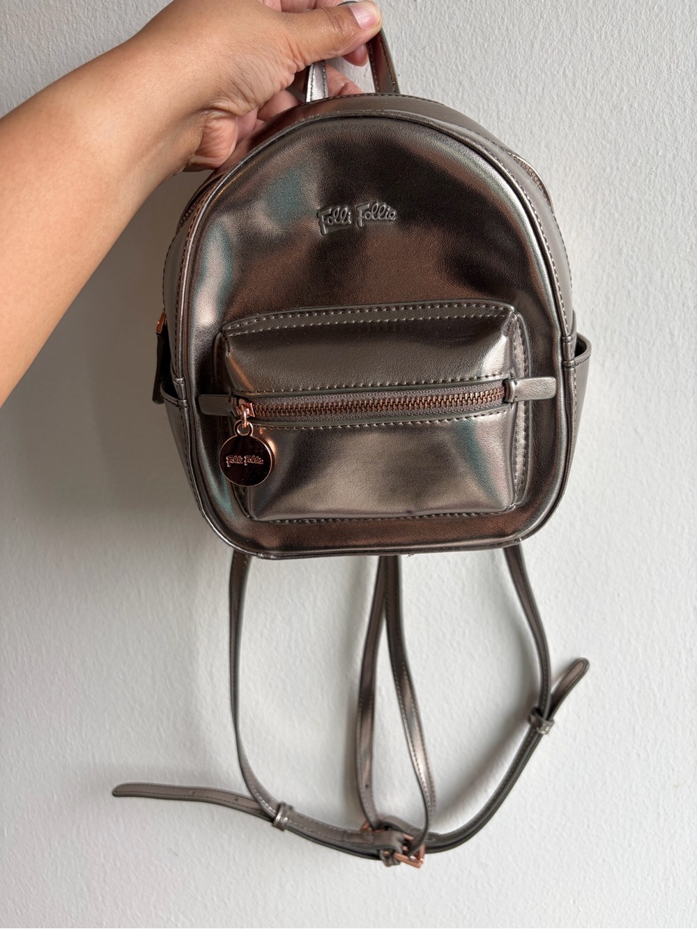 Folli Follie Metallic Mini Backpack in Silver